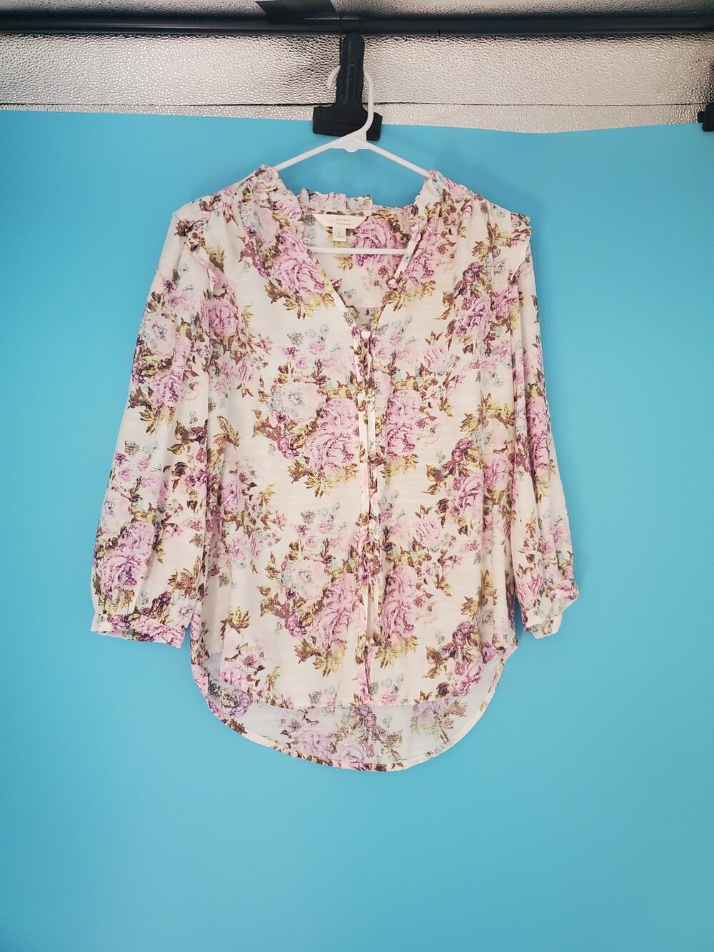 LC Lauren Conrad Blouse Size Small Floral 3/4 Sleeve Button Up